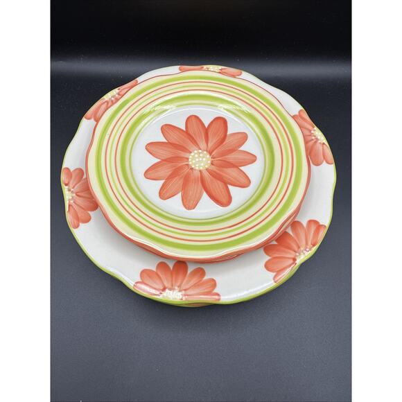 Harry & David Decorative Flower Plates 2-Dinner & 2-Salad Hand Painted Portugal - Picture 6 of 8